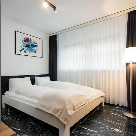 Bacchus Apartment *